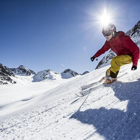 Koeflerhof Appartements Sankt Leonhard im Pitztal Luaran gambar