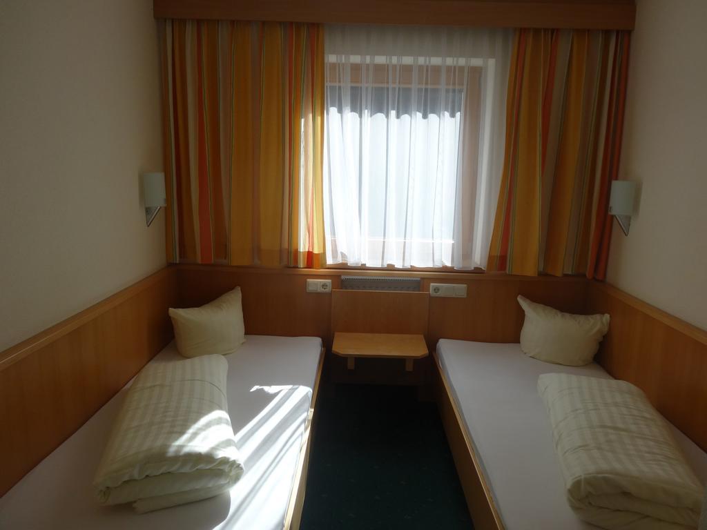 Koeflerhof Appartements Sankt Leonhard im Pitztal Bilik gambar