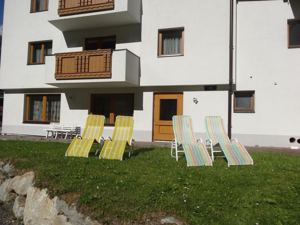 Koeflerhof Appartements Sankt Leonhard im Pitztal Luaran gambar