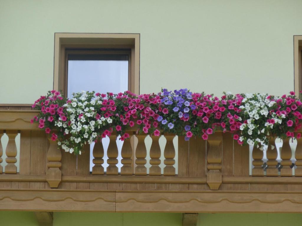 Koeflerhof Appartements Sankt Leonhard im Pitztal Luaran gambar